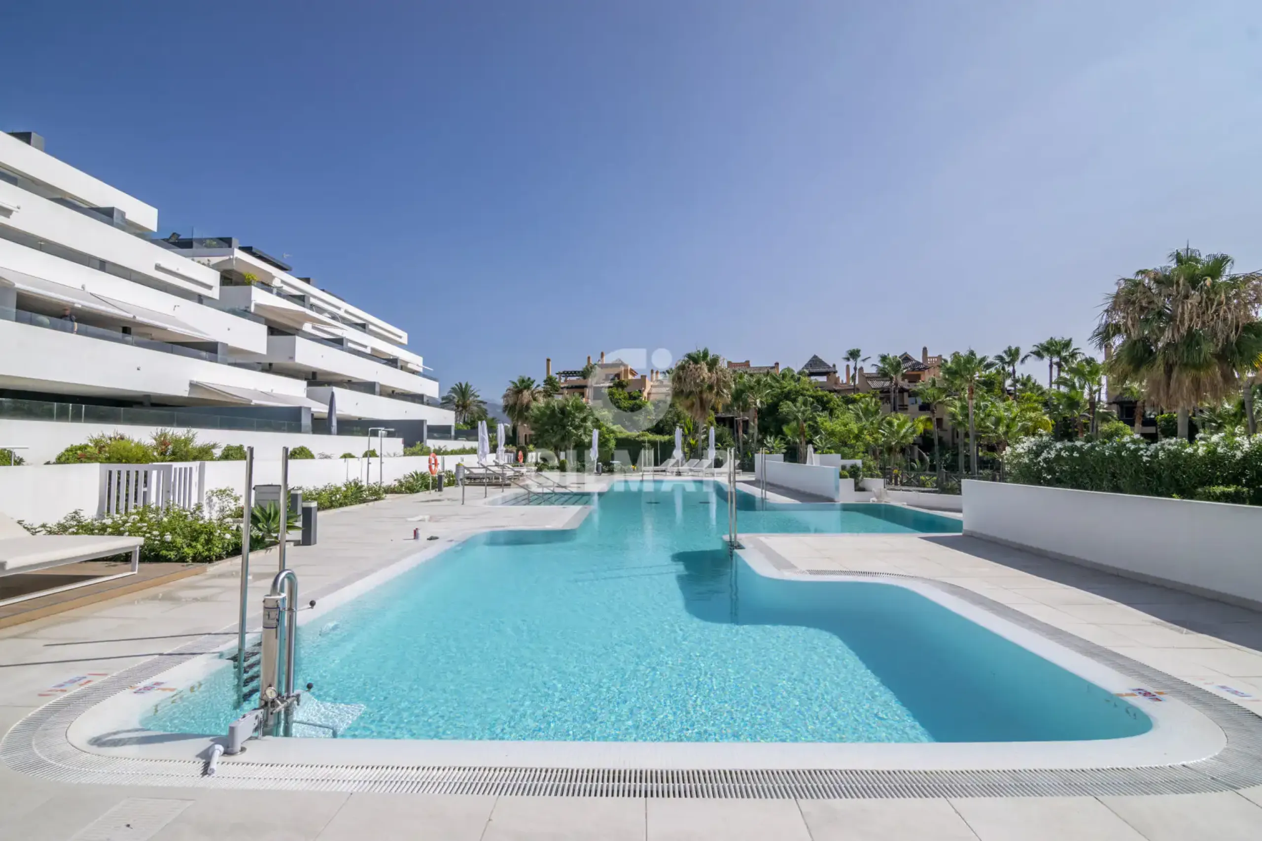 Apartamento en Estepona Este - Málaga