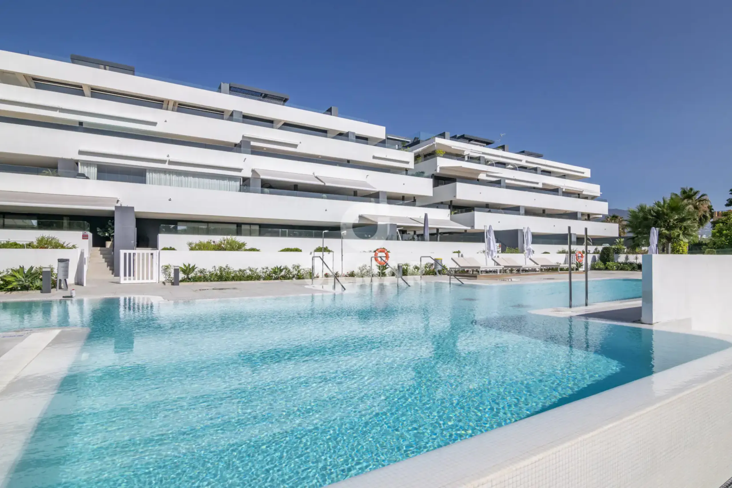 Apartamento en Estepona Este - Málaga