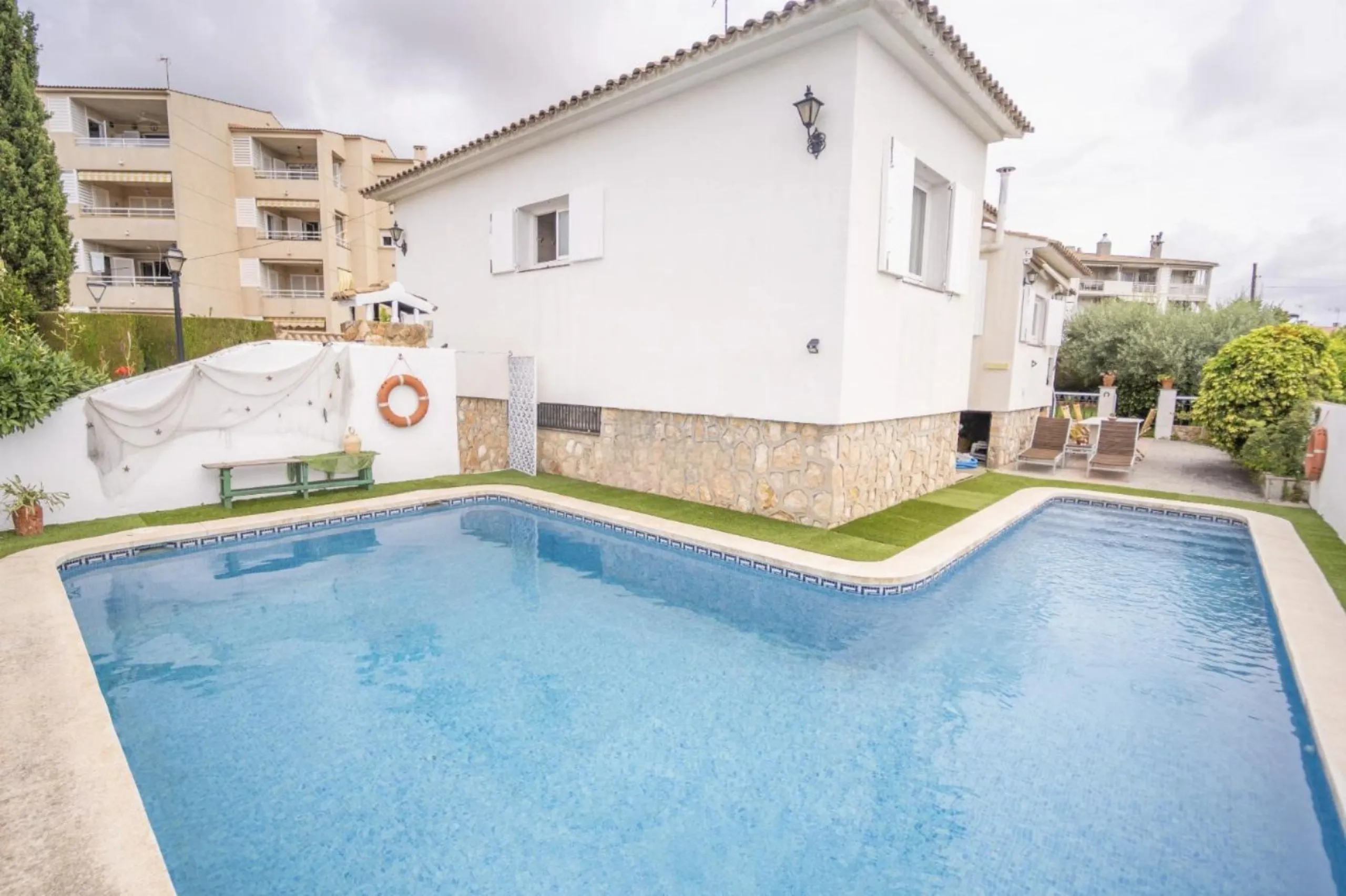 Detached House with Private Pool and Garden in Coma-Ruga, Costa Dorada