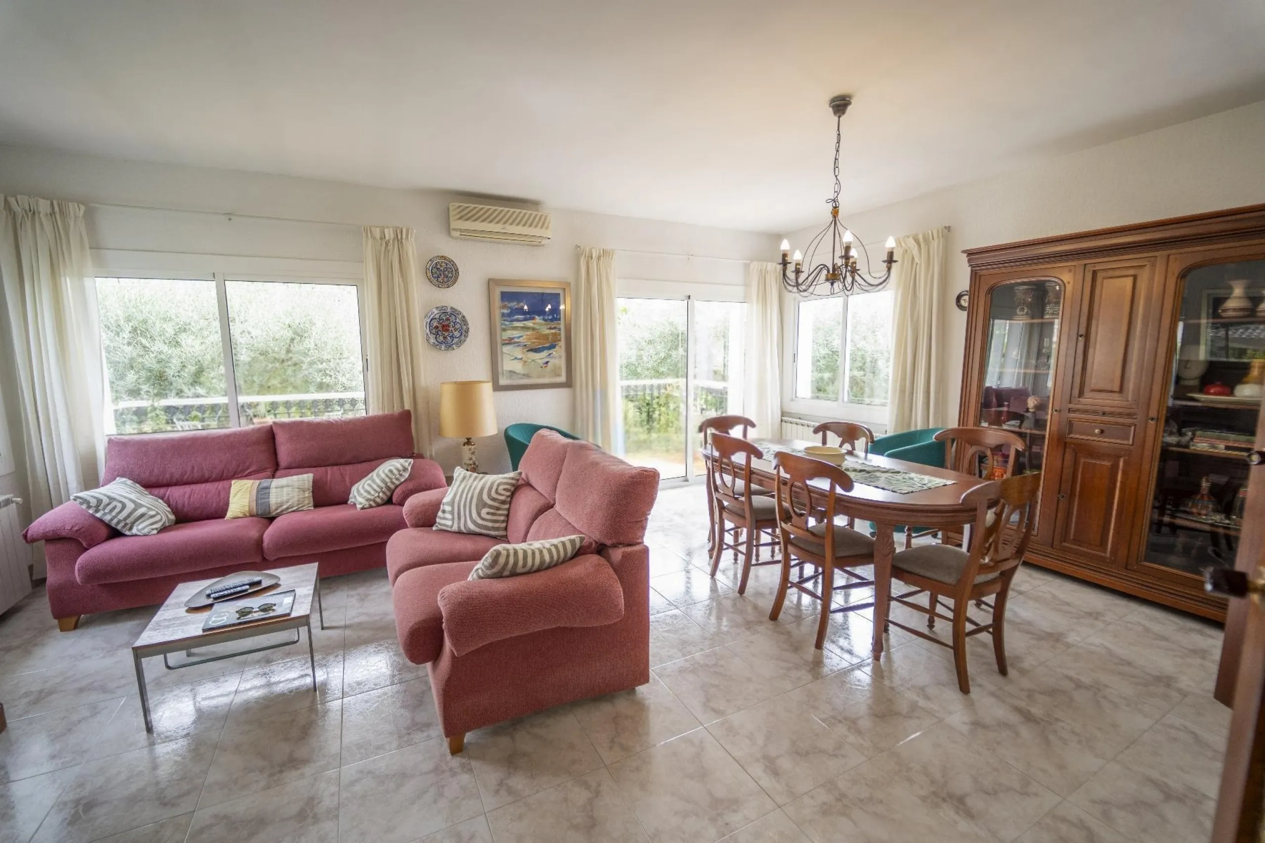 Detached House with Private Pool and Garden in Coma-Ruga, Costa Dorada
