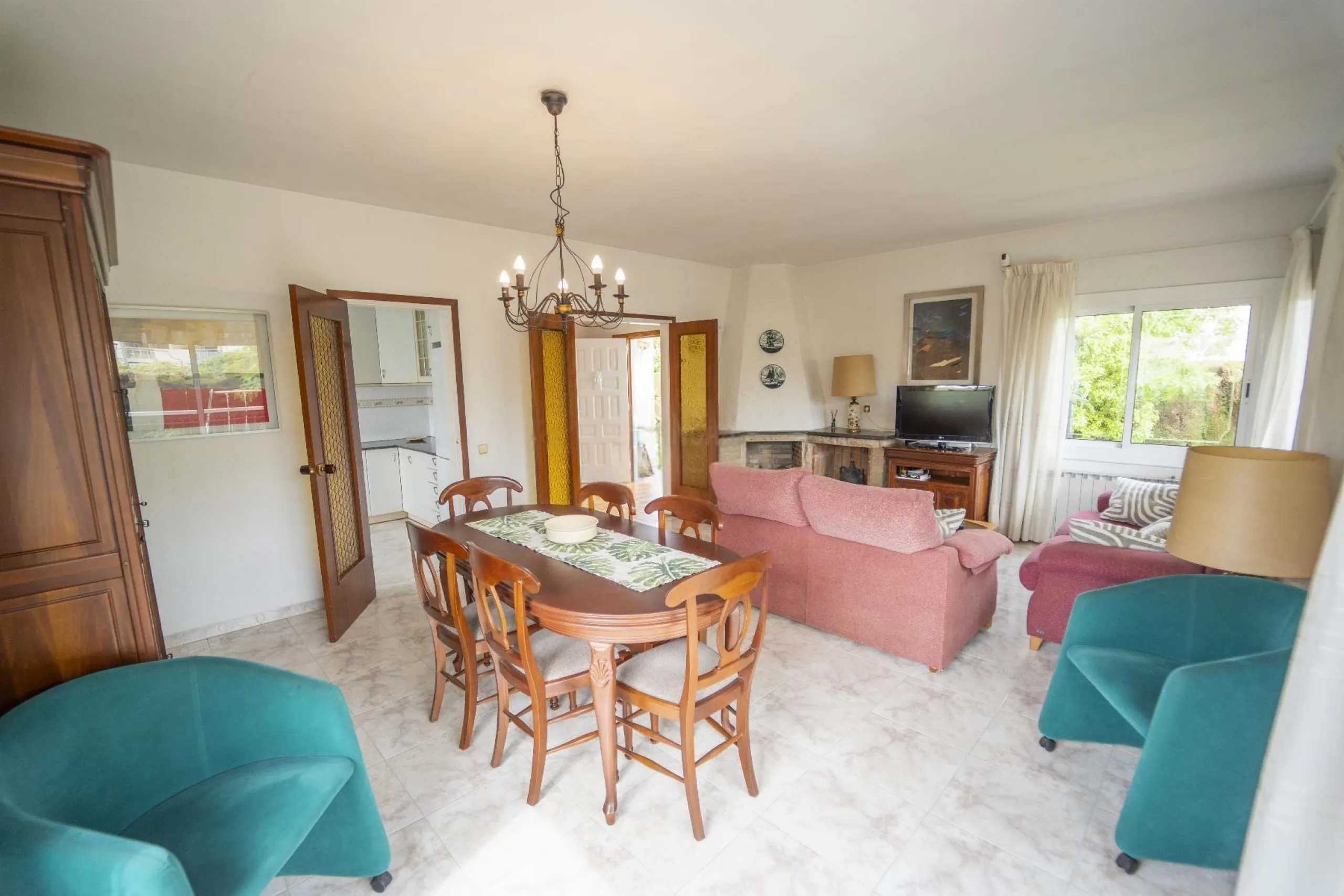 Detached House with Private Pool and Garden in Coma-Ruga, Costa Dorada