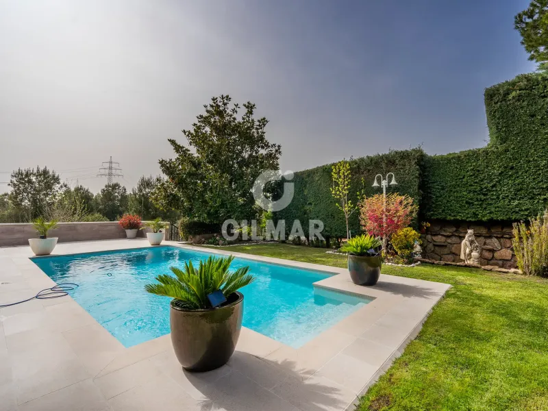 Chalet Adosado en Coslada - Madrid