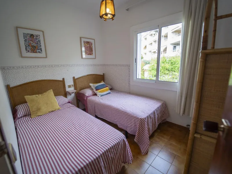 Detached House with Private Pool and Garden in Coma-Ruga, Costa Dorada