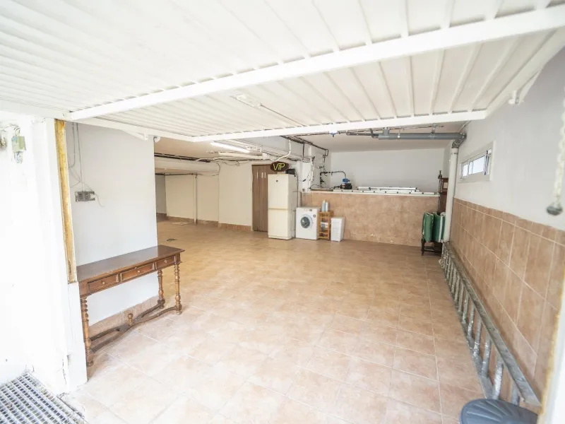 Detached House with Private Pool and Garden in Coma-Ruga, Costa Dorada
