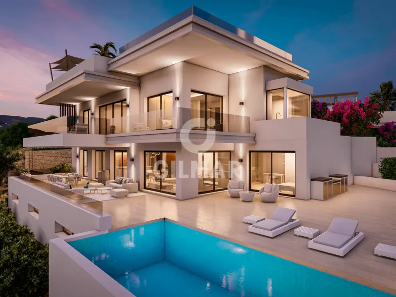 Chalet Independiente en Estepona Este - Málaga