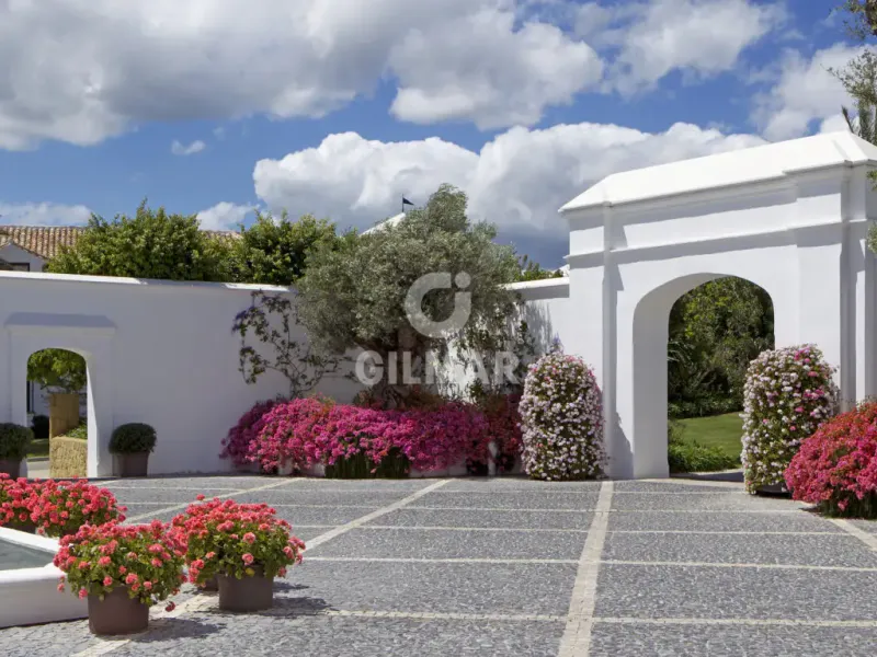 Chalet Independiente en Casares - Málaga