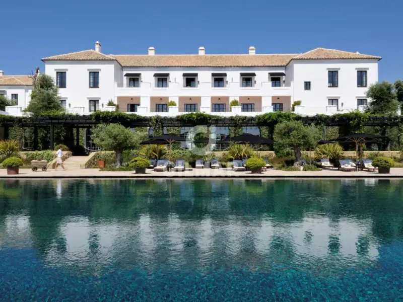 Chalet Independiente en Casares - Málaga