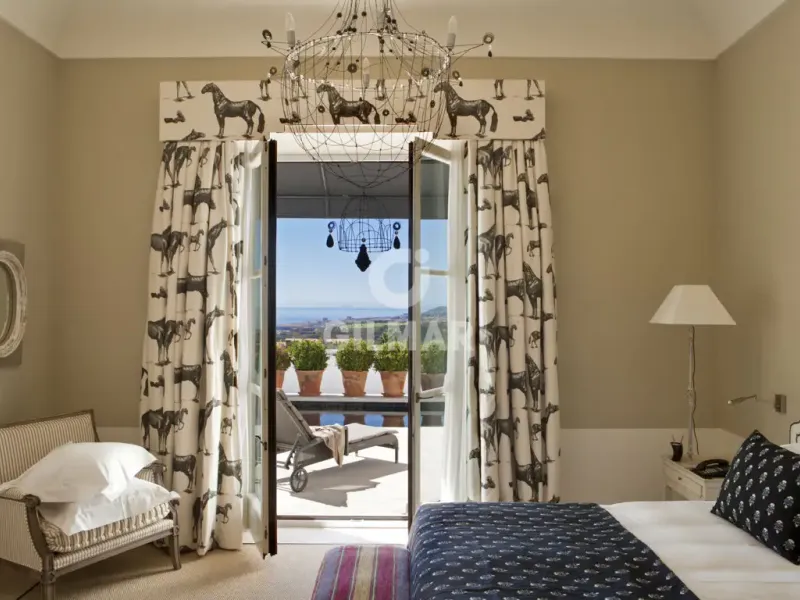 Chalet Independiente en Casares - Málaga