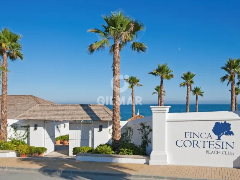 Chalet Independiente en Casares - Málaga