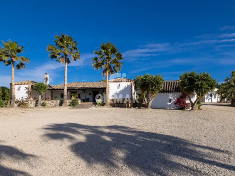 Chalet Independiente en Arcos de la Frontera - Cádiz