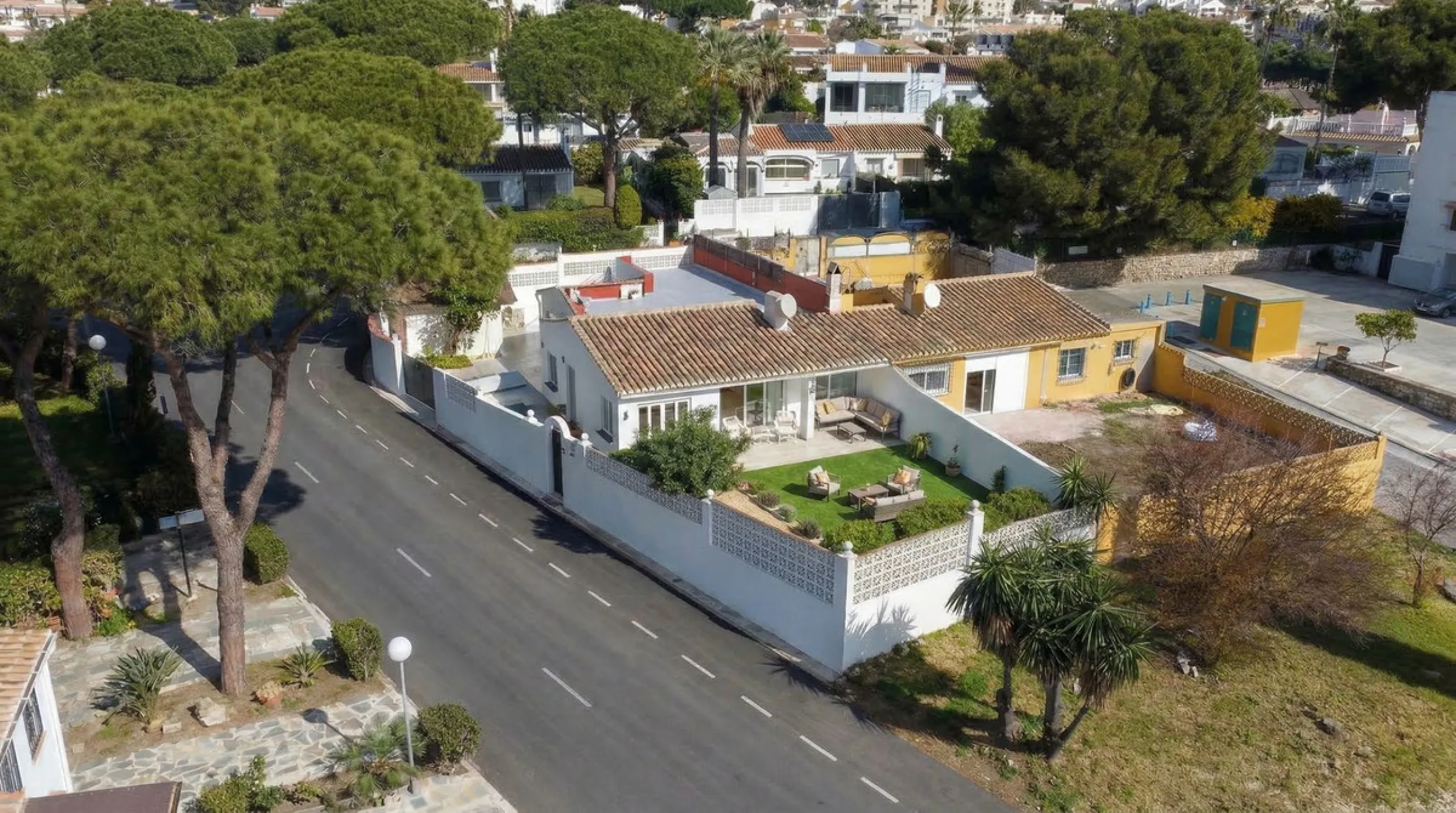 • 300 meters from the beach