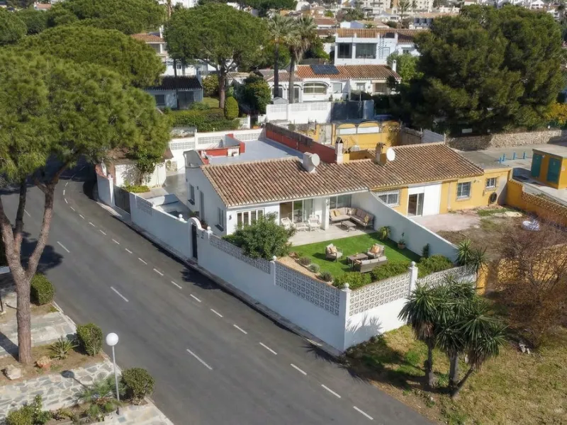 • 300 meters from the beach