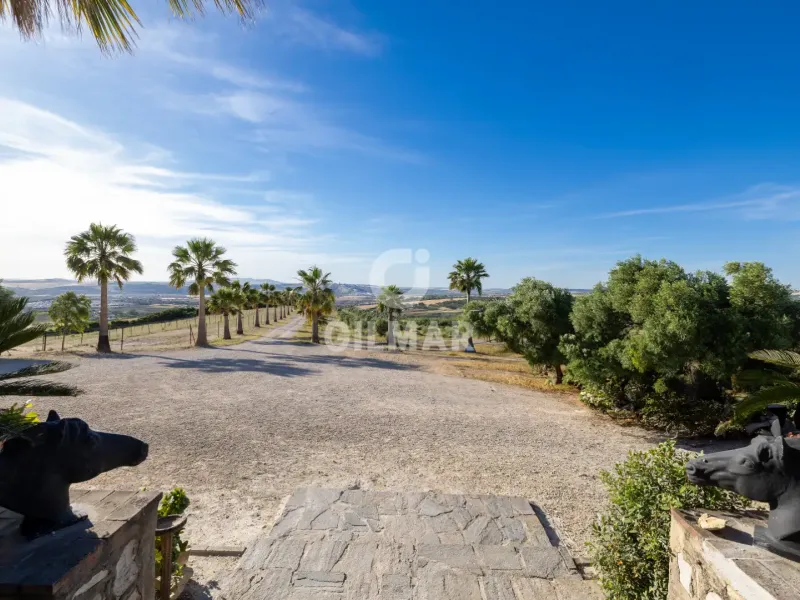 Chalet Independiente en Arcos de la Frontera - Cádiz