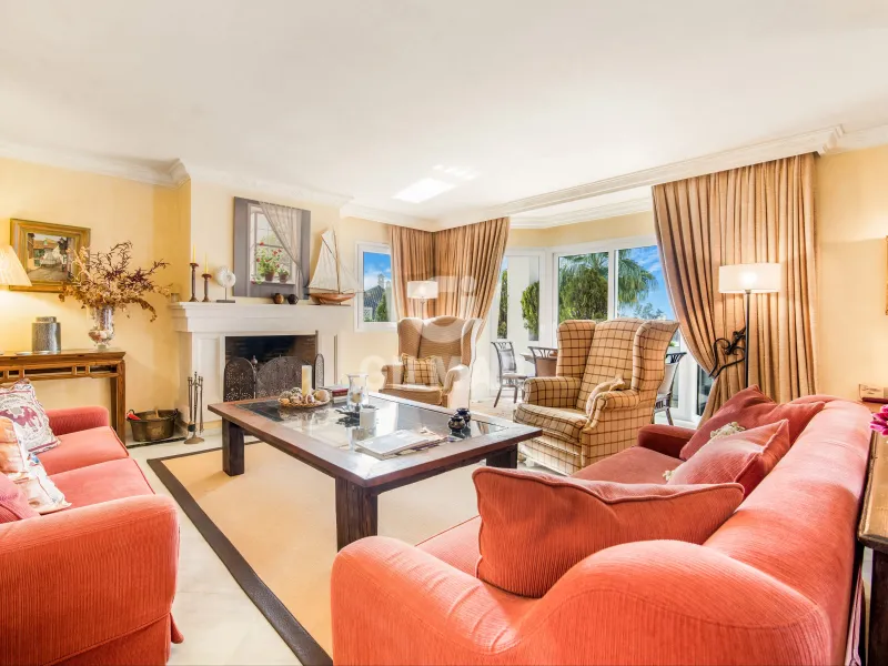 Duplex penthouse in Milla de Oro - Marb. Club - Málaga