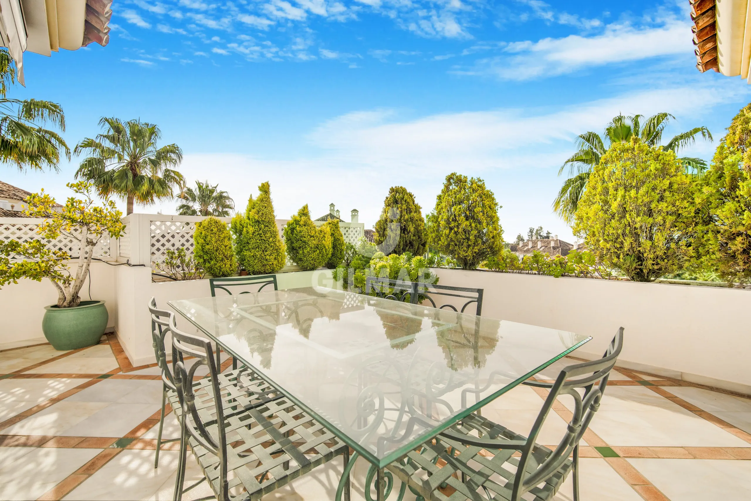 Duplex penthouse in Milla de Oro - Marb. Club - Málaga