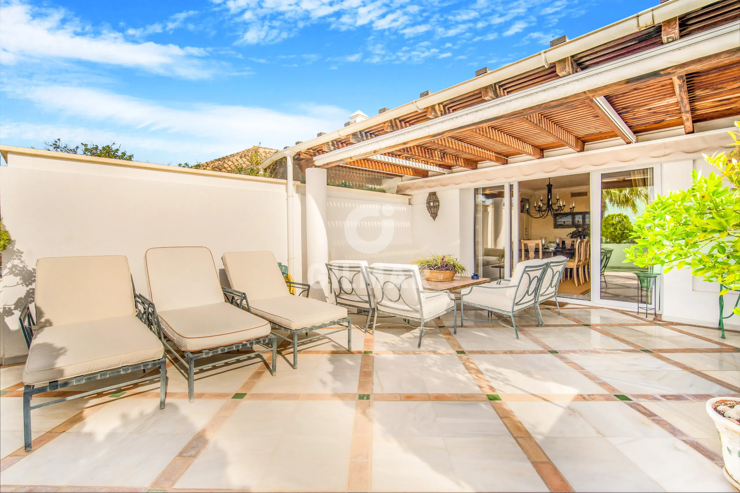 Duplex penthouse in Milla de Oro - Marb. Club - Málaga
