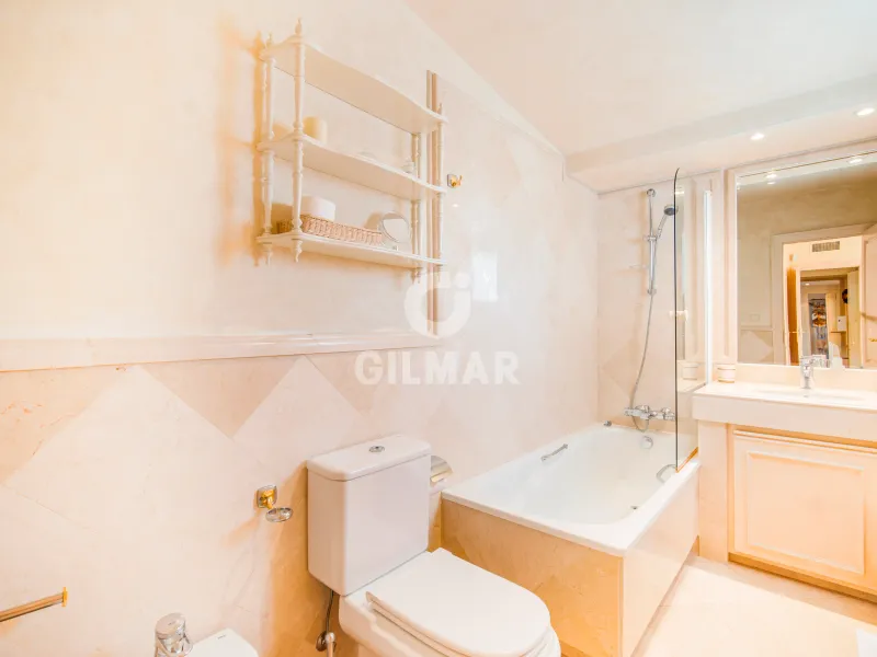 Duplex penthouse in Milla de Oro - Marb. Club - Málaga