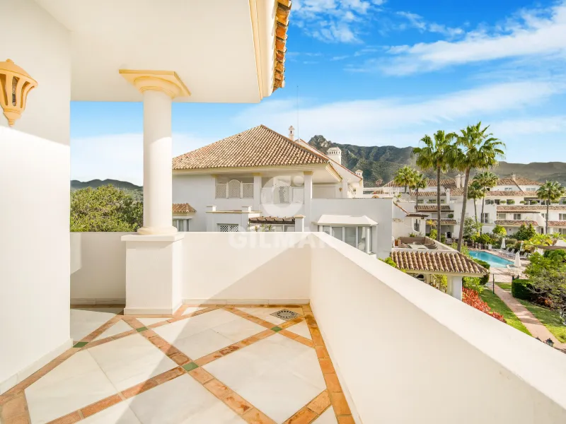 Duplex penthouse in Milla de Oro - Marb. Club - Málaga