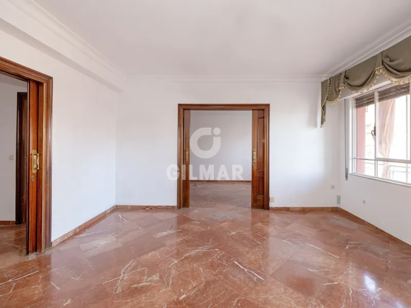 Piso en Centro (Sevilla) - Sevilla