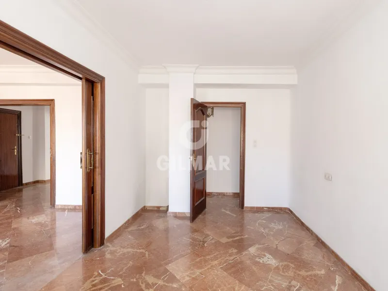 Piso en Centro (Sevilla) - Sevilla