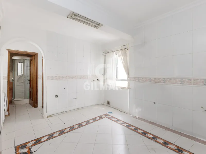 Piso en Centro (Sevilla) - Sevilla