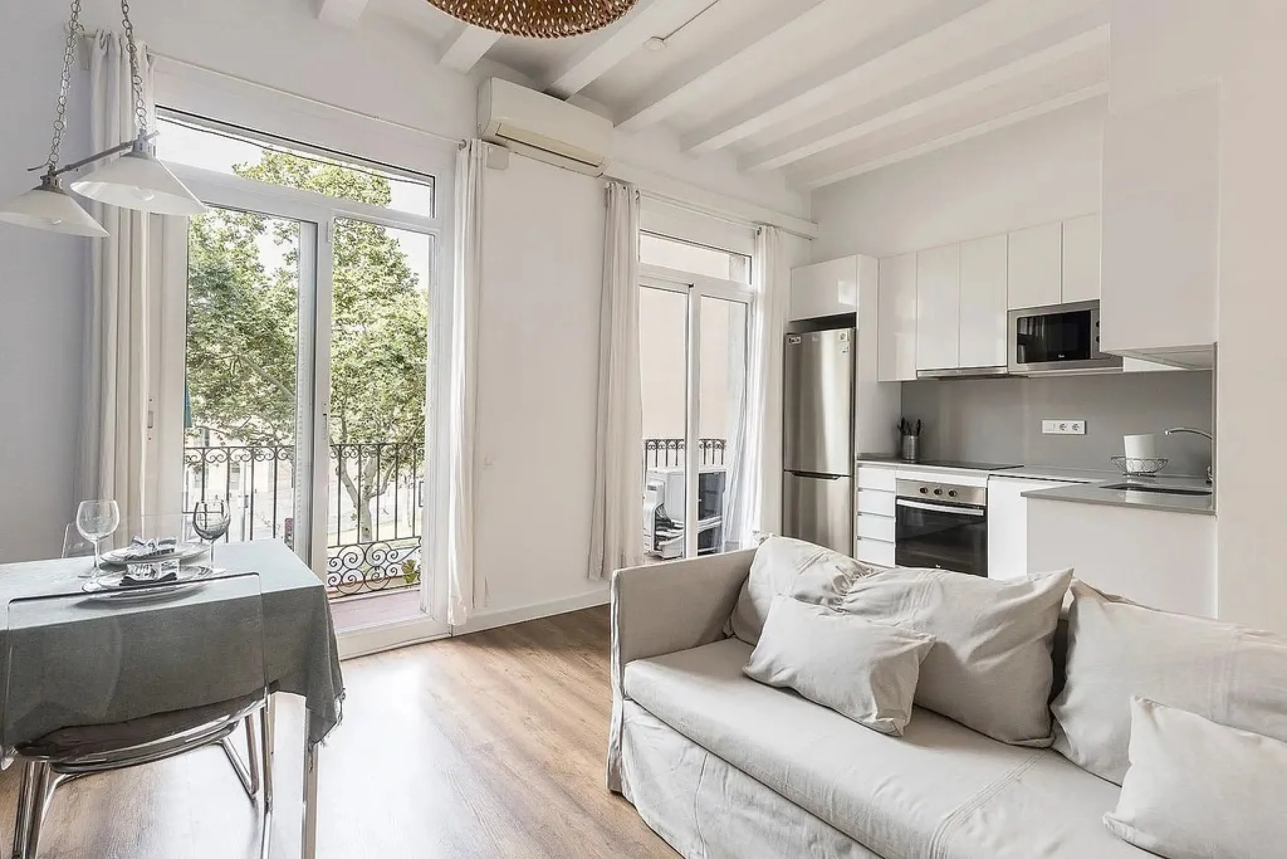 Apartamento reformado junto al puerto de Barcelona