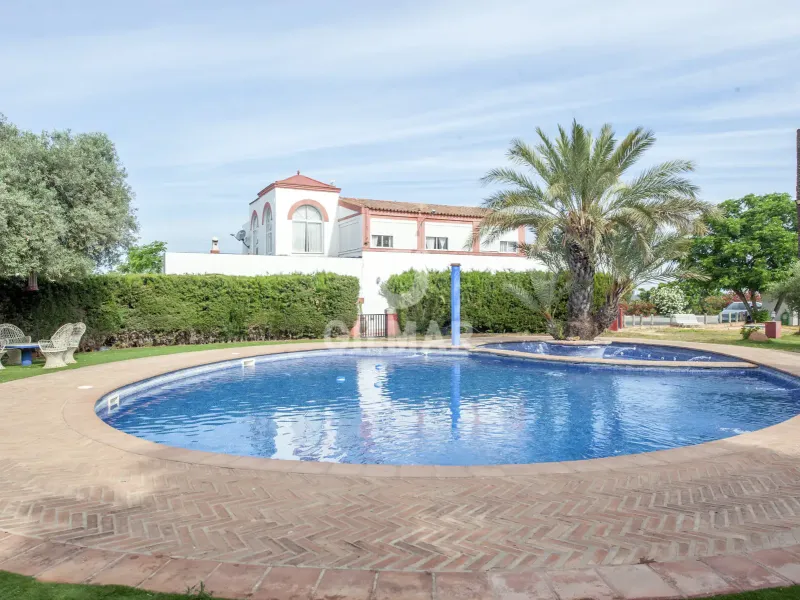Chalet Independiente en Oromana - Sevilla