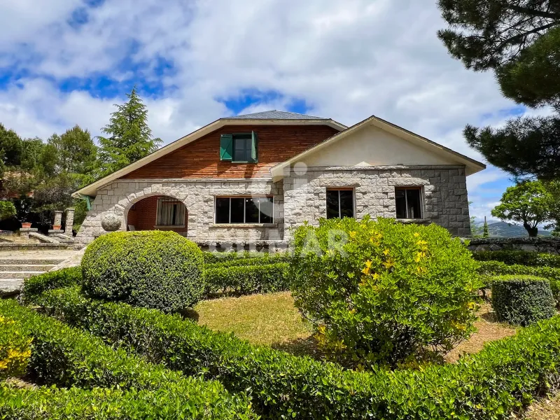 Chalet Independiente en Guadarrama - Madrid