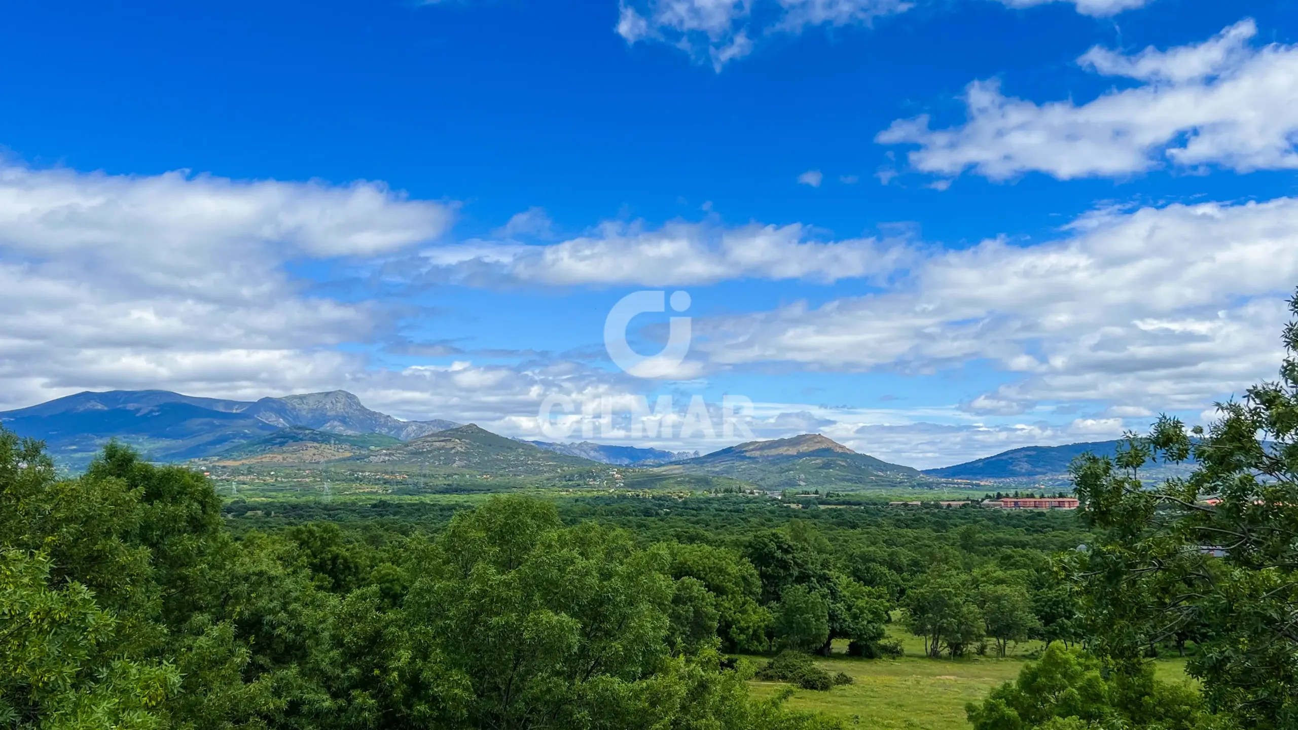 Chalet Independiente en Guadarrama - Madrid