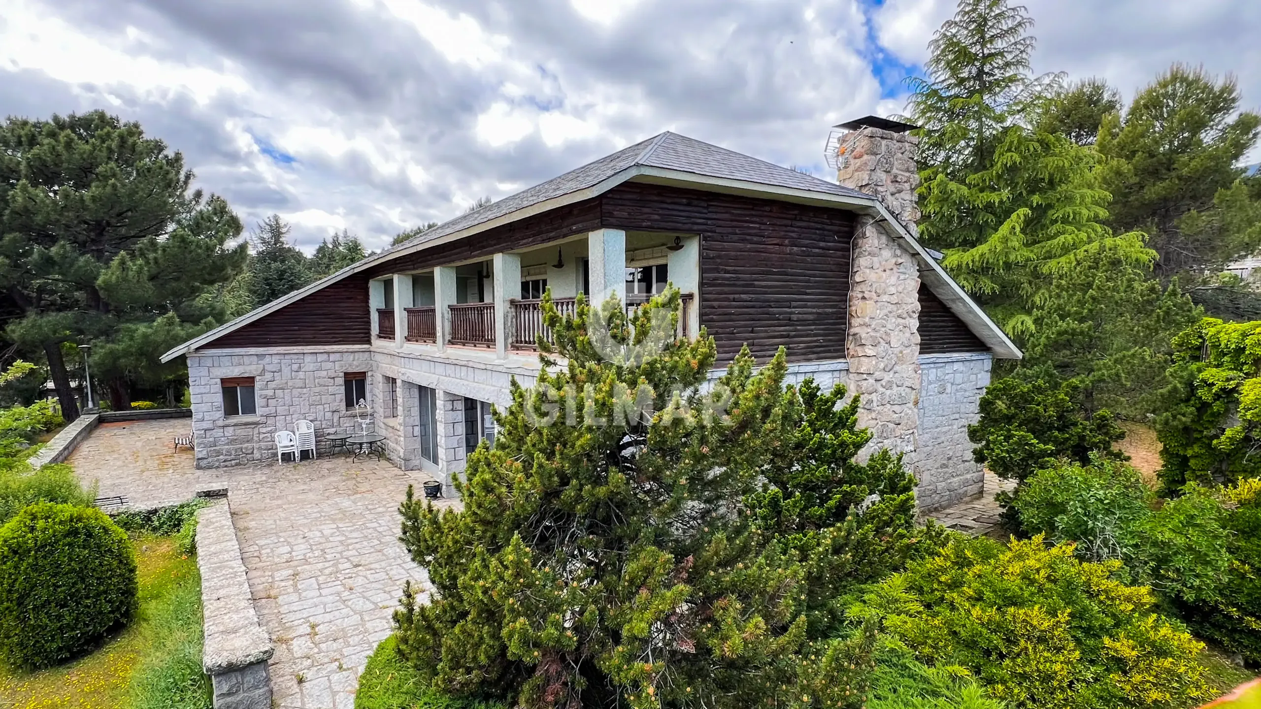 Chalet Independiente en Guadarrama - Madrid