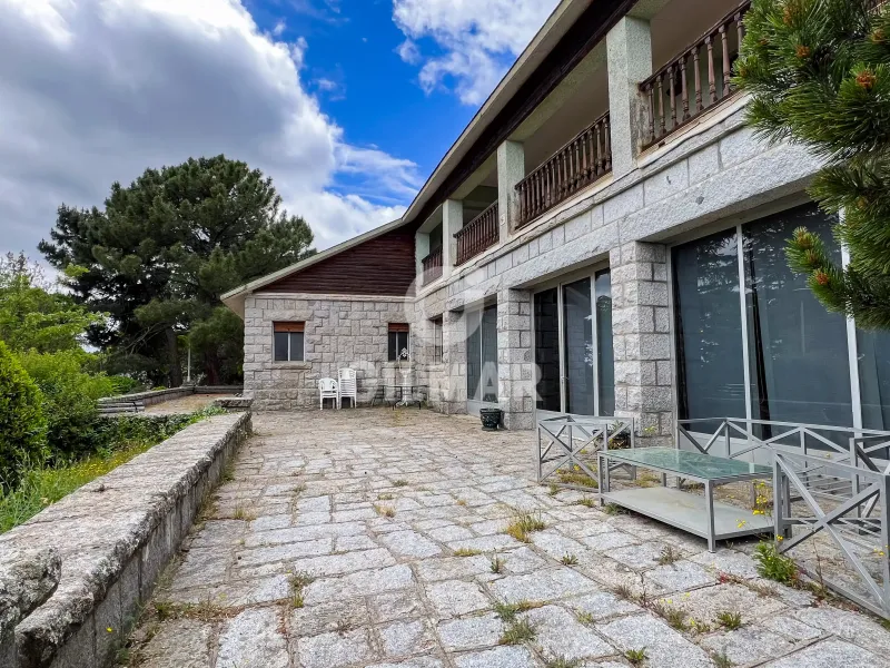 Chalet Independiente en Guadarrama - Madrid