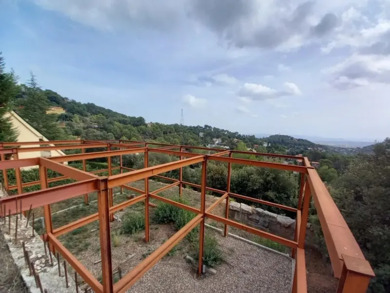 Terreno con estructura y vistas a Matadepera, Barcelona