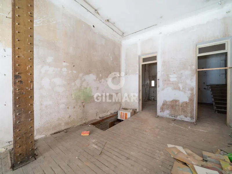 Apartment in Cortes - Madrid