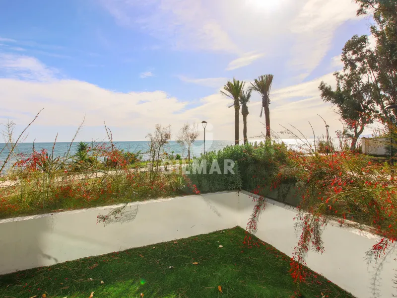 Townhouse in Estepona Oeste - Málaga