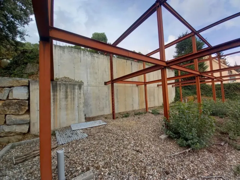 Terreno con estructura y vistas a Matadepera, Barcelona