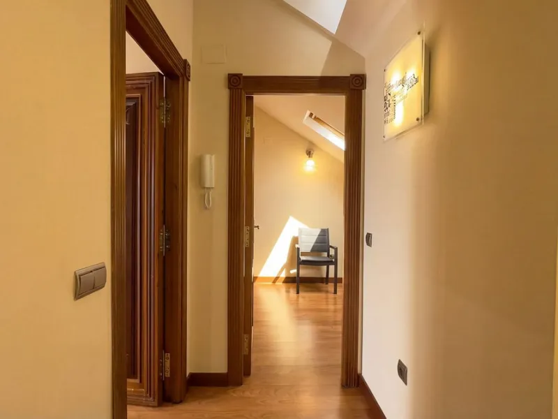 Spacious and stylish apartment with rooftop terrace and additional living level in the heart of Ronda