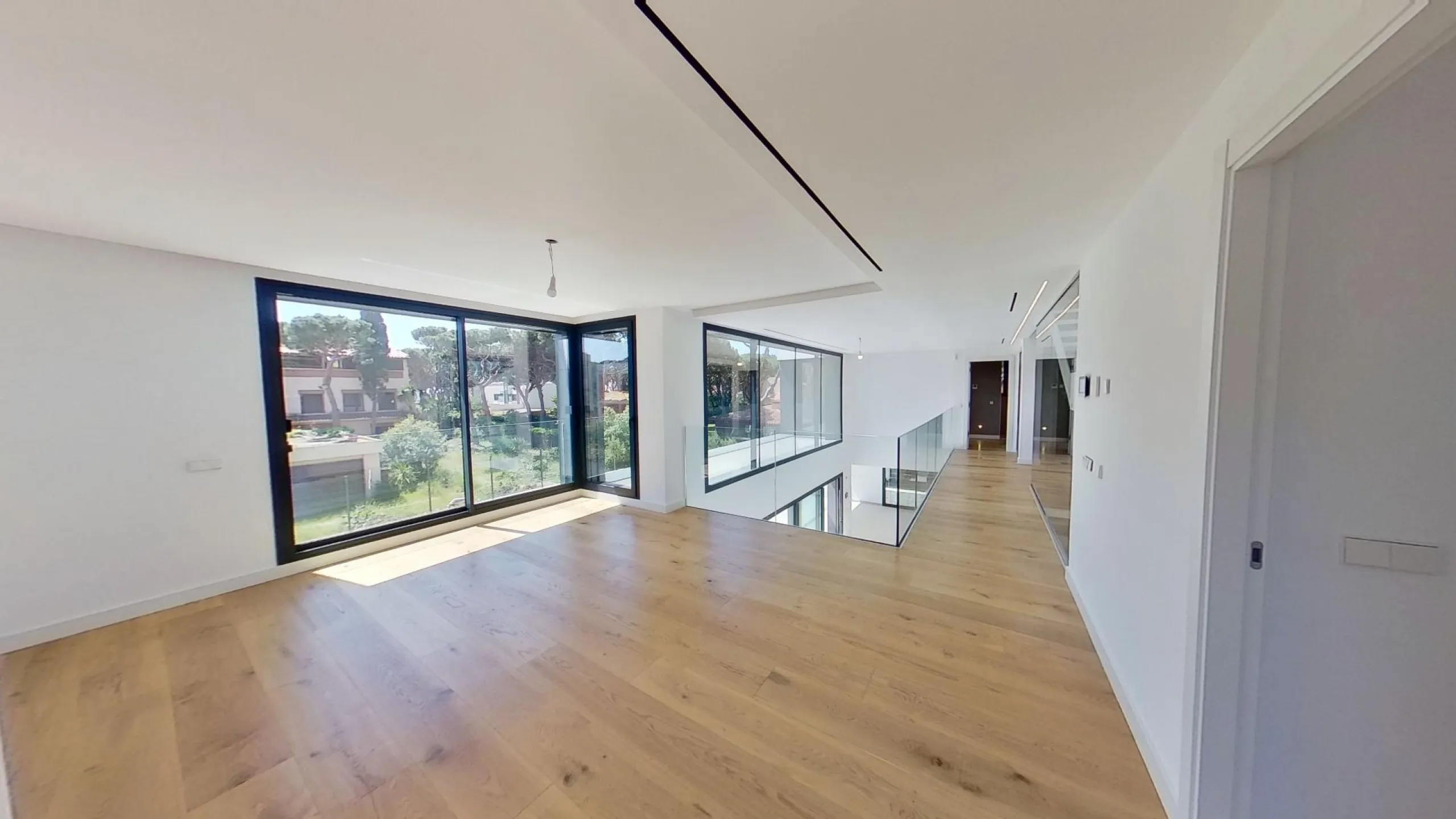 Exclusive Luxury Villa with Pool in Gava Mar, Barcelona