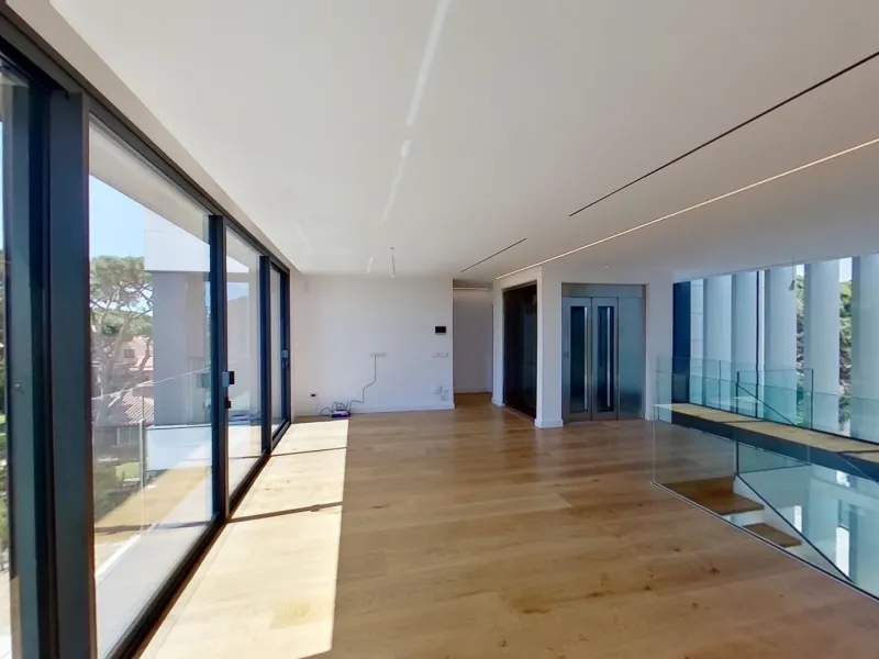 Exclusive Luxury Villa with Pool in Gava Mar, Barcelona