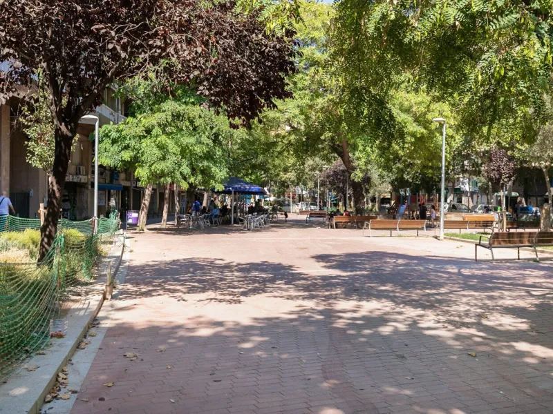 Apartamento renovado con encanto histórico en Poble Sec, Barcelona