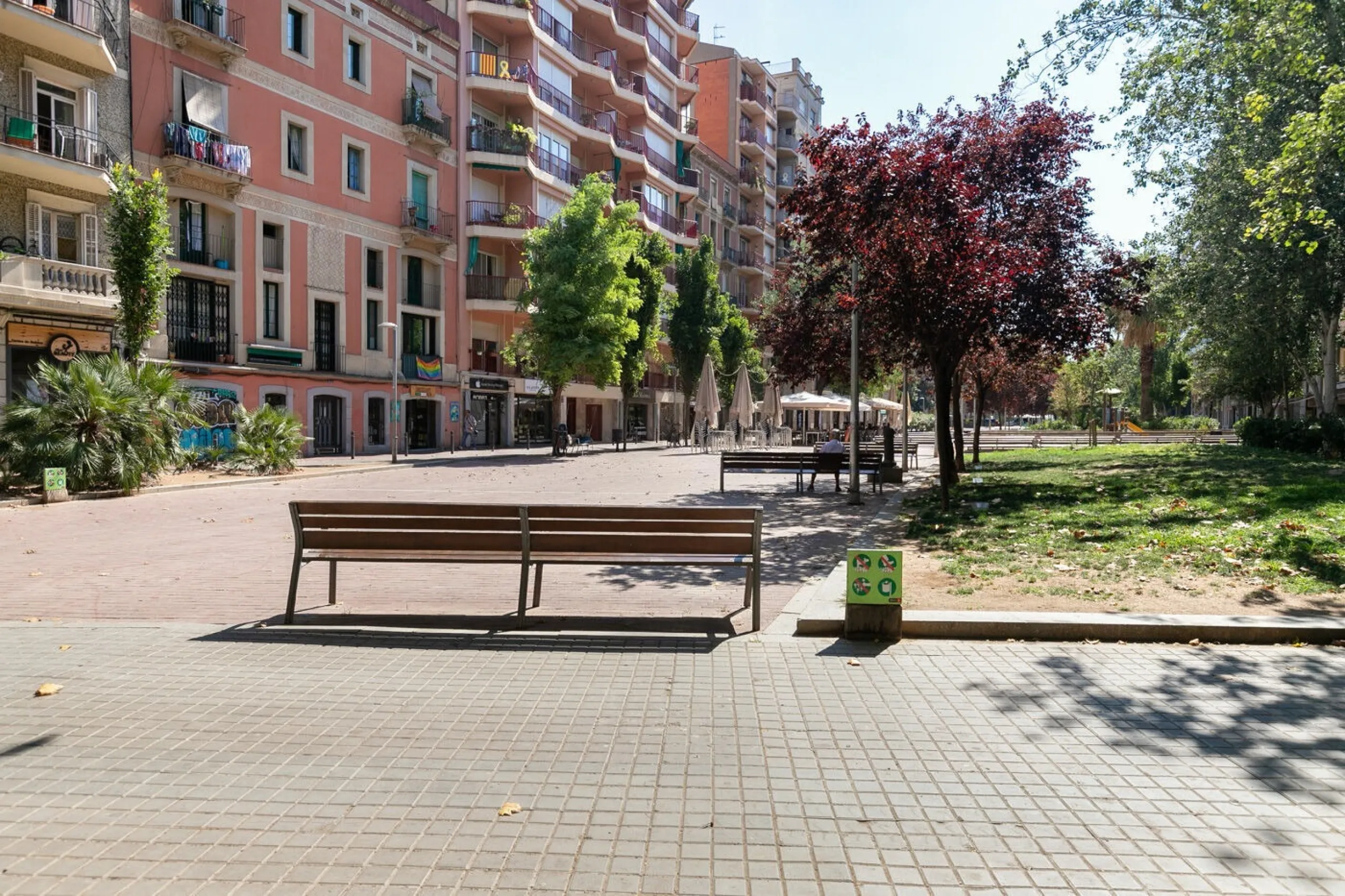 Apartamento renovado con encanto histórico en Poble Sec, Barcelona