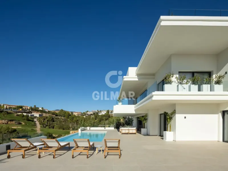 Villa in Estepona Este - Málaga