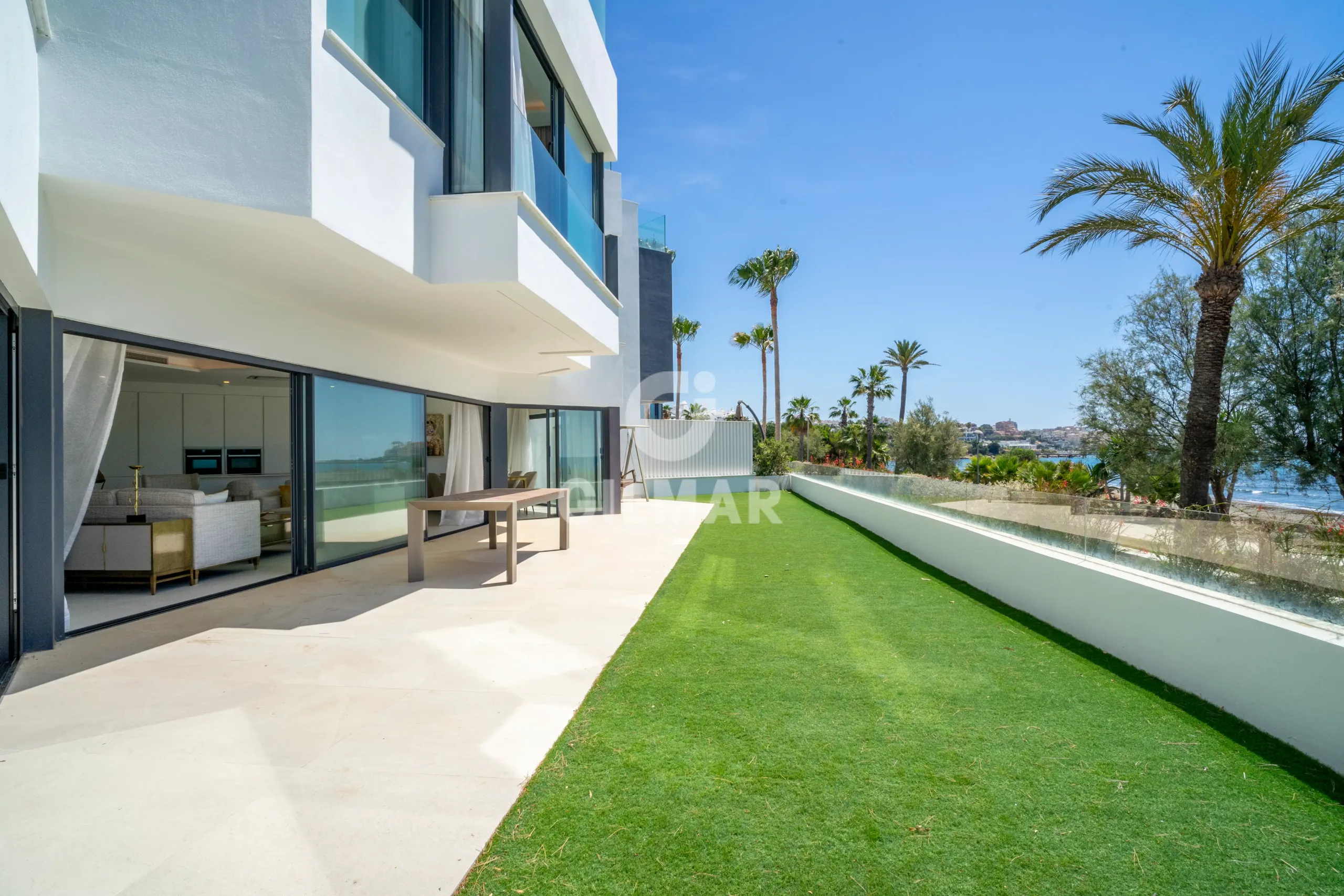 Chalet Adosado en Estepona Oeste - Málaga
