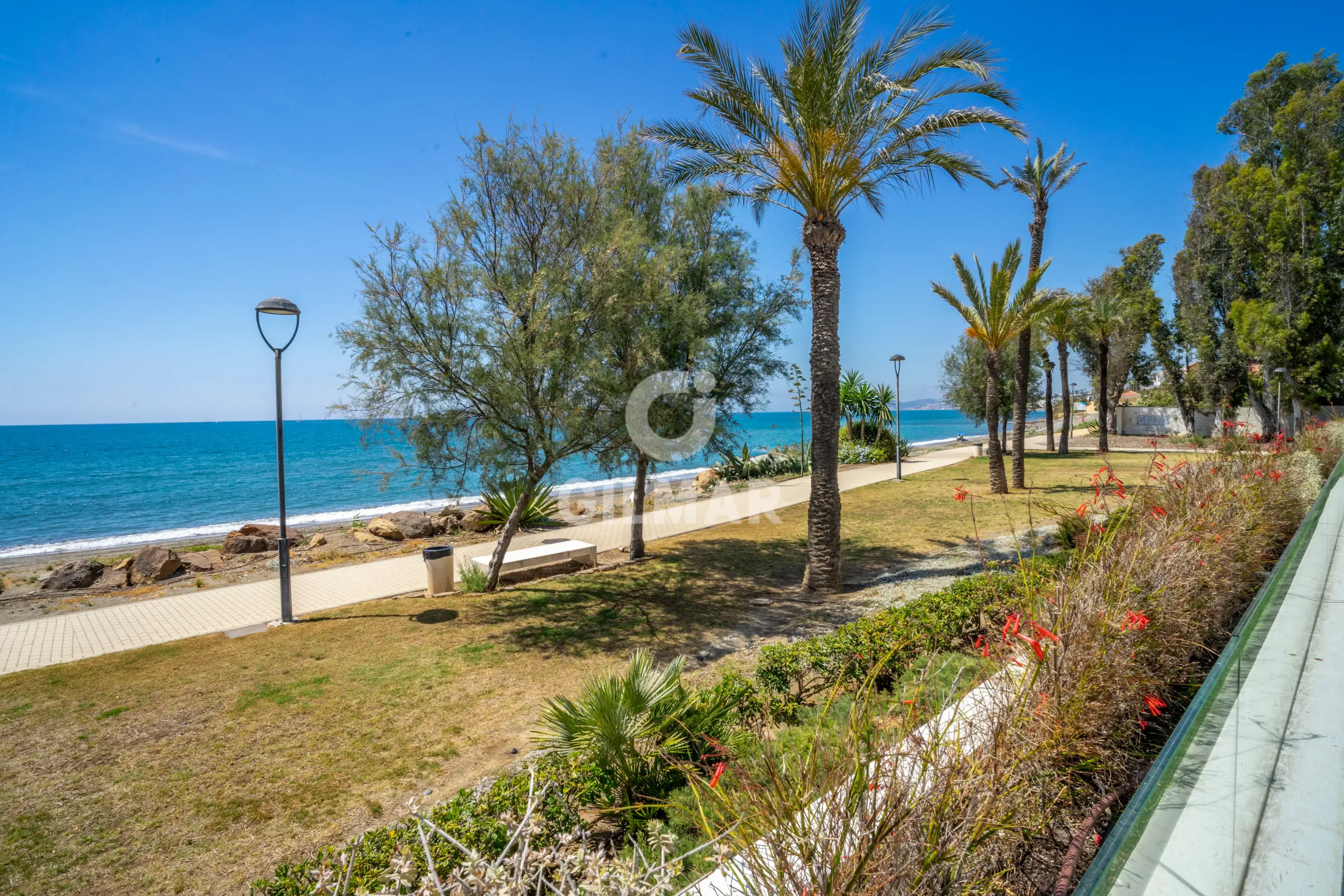 Chalet Adosado en Estepona Oeste - Málaga