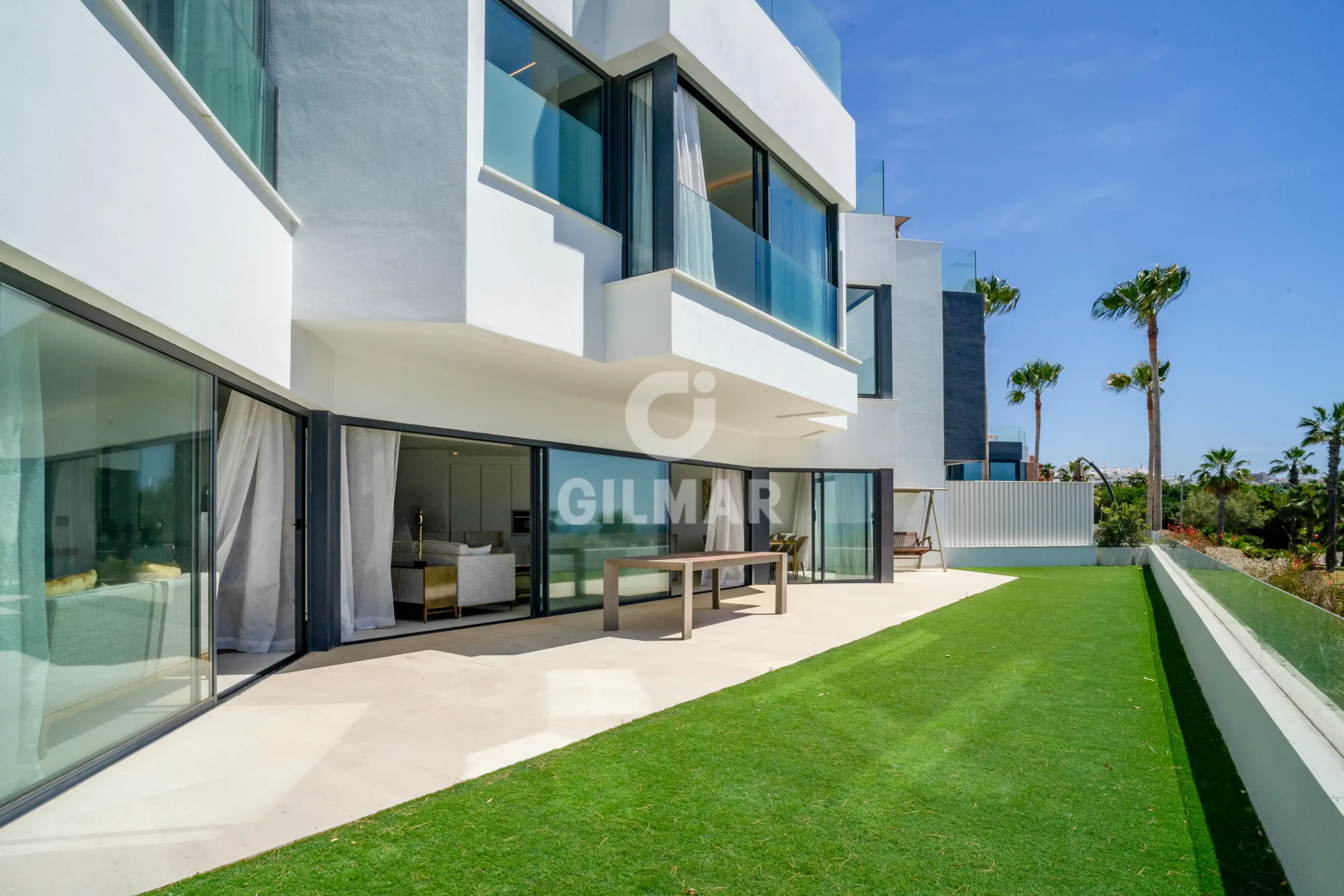 Chalet Adosado en Estepona Oeste - Málaga