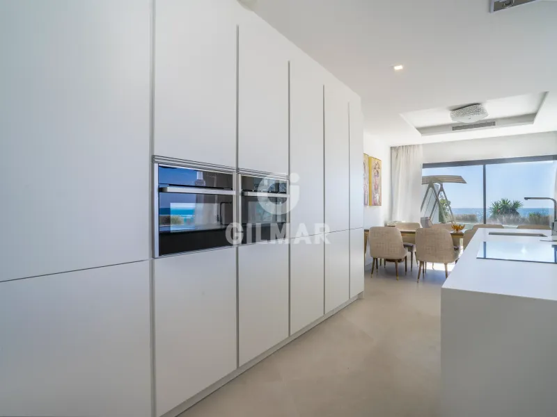 Chalet Adosado en Estepona Oeste - Málaga