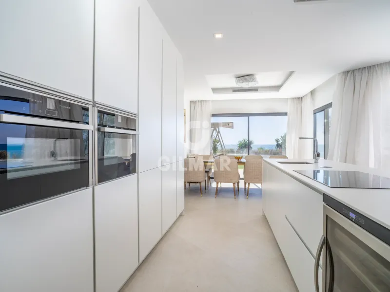 Chalet Adosado en Estepona Oeste - Málaga