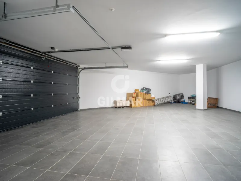 Chalet Adosado en Estepona Oeste - Málaga
