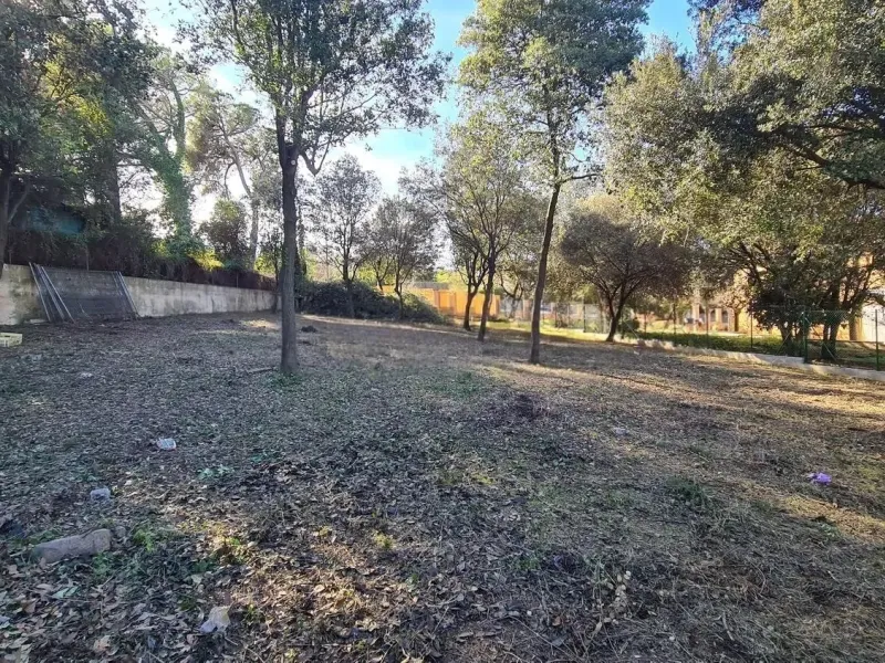 Magnífico terreno exclusivo en la mejor zona de Valldoreix, Barcelona