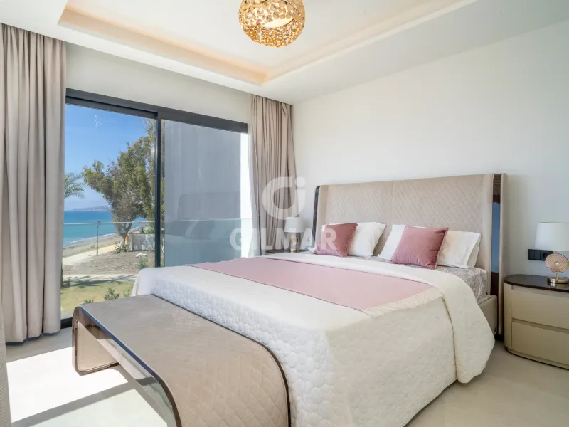 Chalet Adosado en Estepona Oeste - Málaga