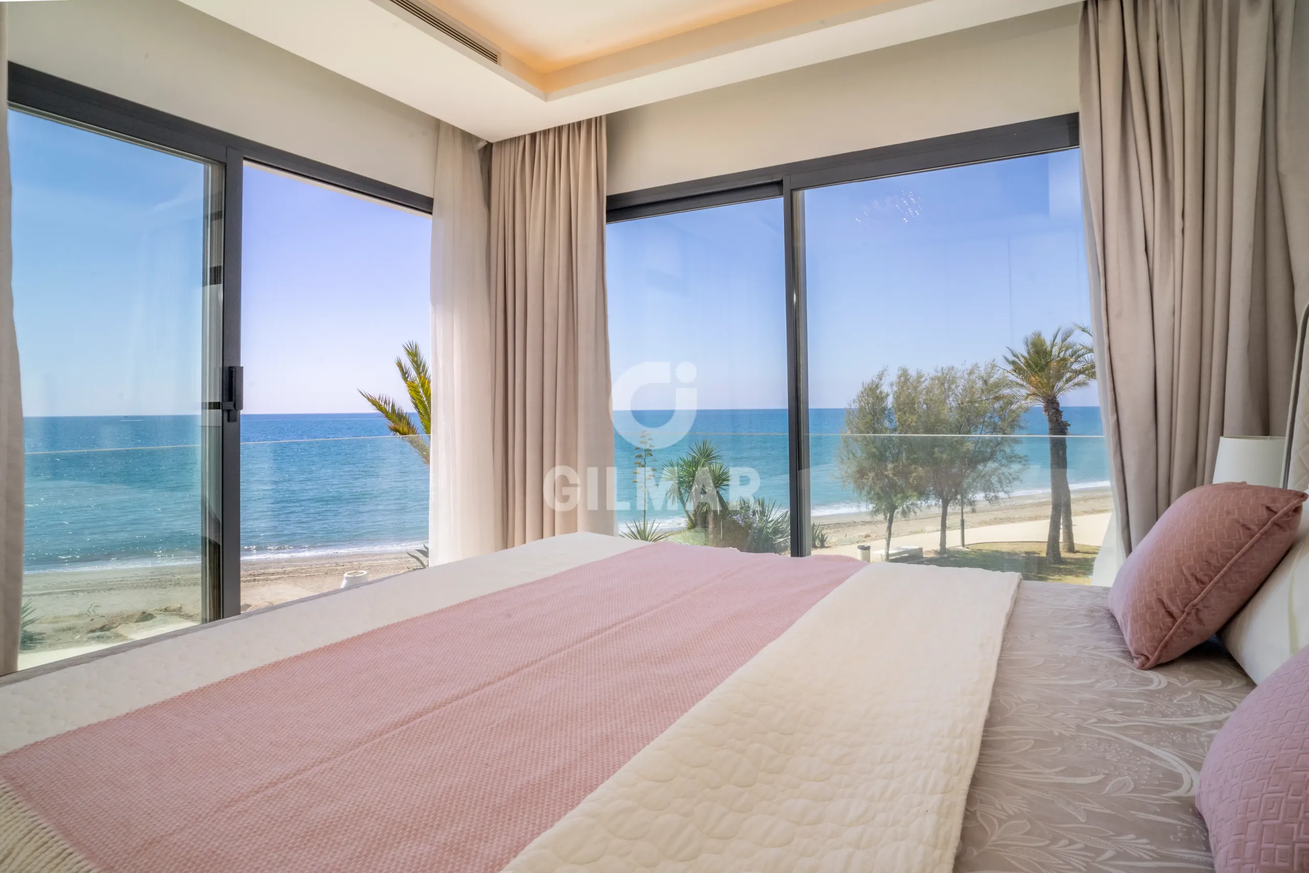 Chalet Adosado en Estepona Oeste - Málaga